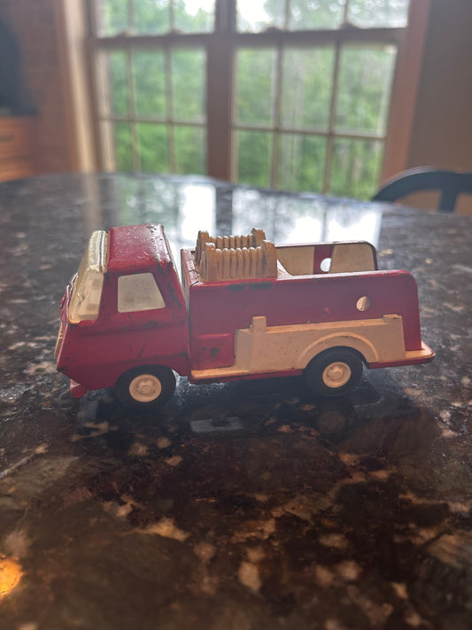 Vintage Tonka fire trunk